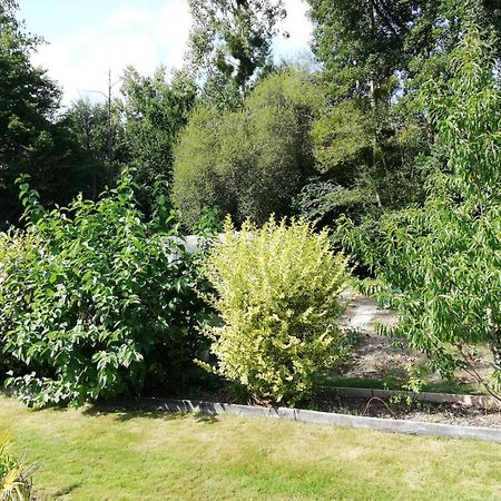 Au Coeur Du Jardin Vila La Boussac Exterior foto
